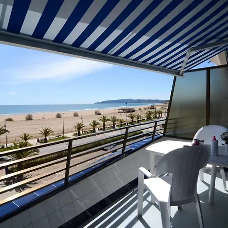 Apartament Catalonia 3-6 *