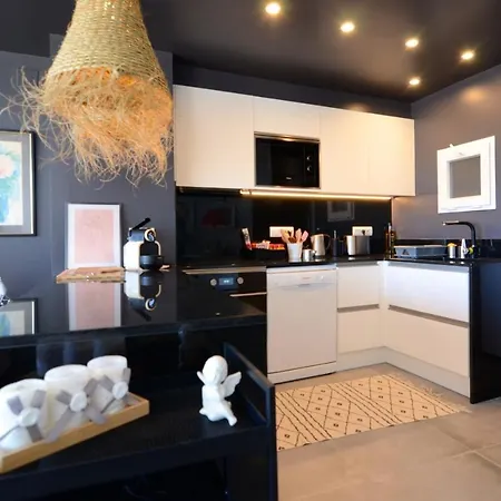 Apartament Catalonia 3-6 *